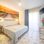 Maredona Hotel 3*