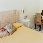 Maredona Hotel