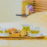 Maredona Hotel 3*
