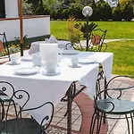 Maredona Hotel