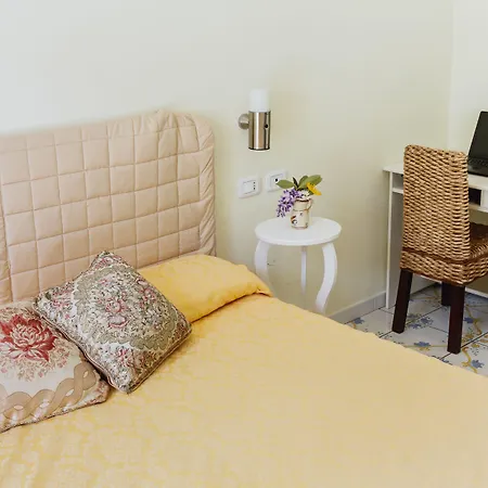 Maredona Otel