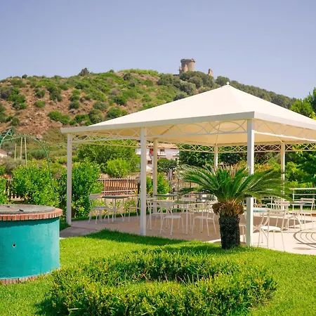 Maredona Hotel 3*